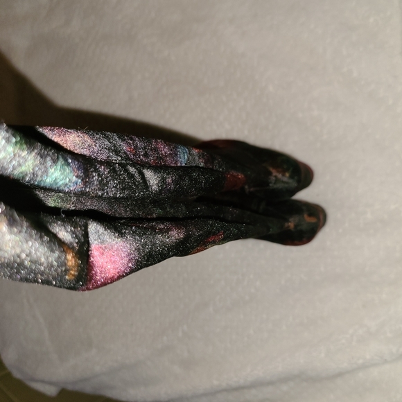 Madden Girl Size 7 Black Velvet Floral Sock Boots - Picture 11 of 14